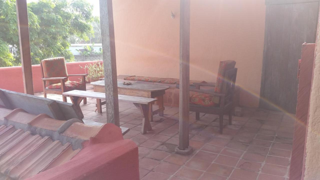 Big Milly'S Backyard Hotel Kokrobite Ngoại thất bức ảnh