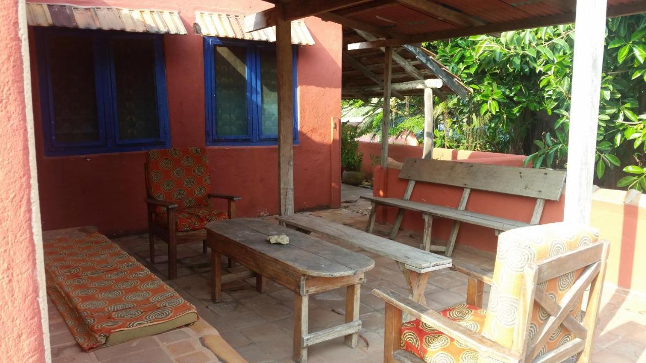 Big Milly'S Backyard Hotel Kokrobite Ngoại thất bức ảnh