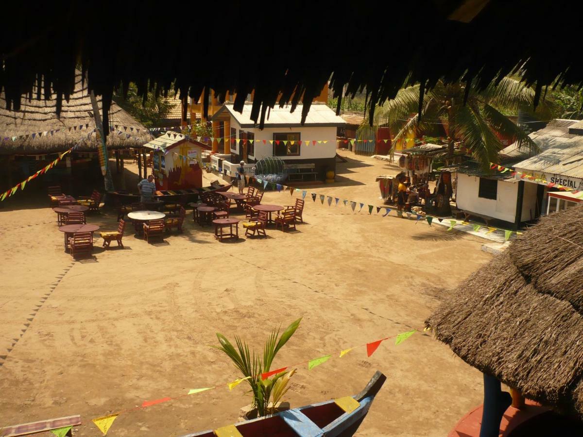 Big Milly'S Backyard Hotel Kokrobite Ngoại thất bức ảnh