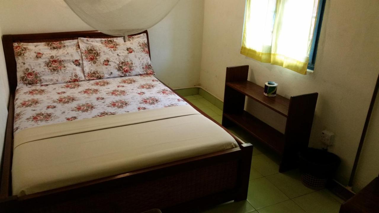 Big Milly'S Backyard Hotel Kokrobite Ngoại thất bức ảnh