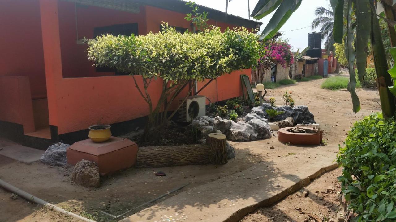 Big Milly'S Backyard Hotel Kokrobite Ngoại thất bức ảnh
