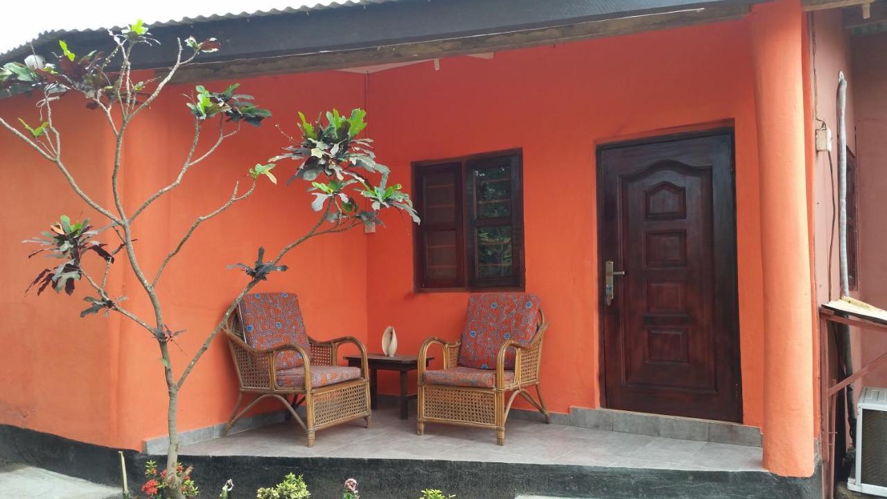 Big Milly'S Backyard Hotel Kokrobite Ngoại thất bức ảnh